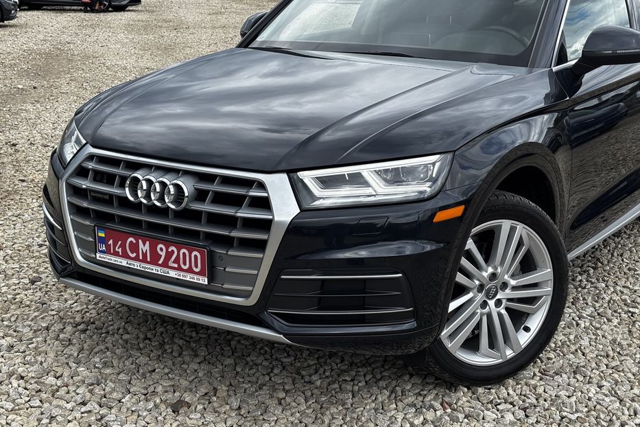 Продам Audi Q5 Premium Plus  2018 года в Львове