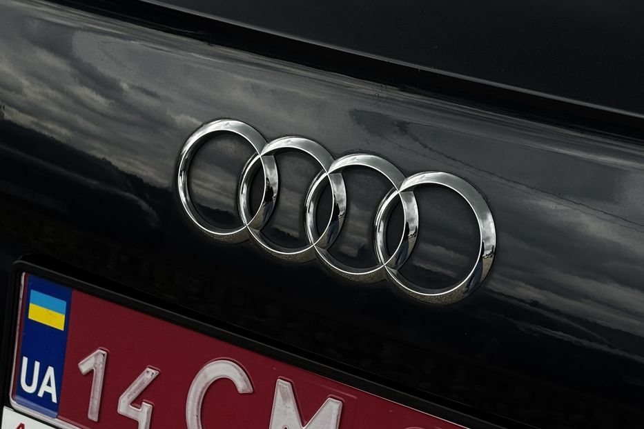 Продам Audi Q5 Premium Plus  2018 года в Львове