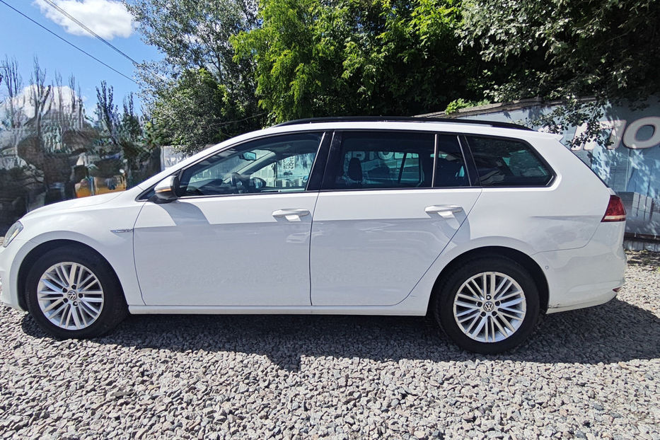 Продам Volkswagen Golf Variant 1.6 TDI DSG (110 к.с.)   2015 года в Киеве