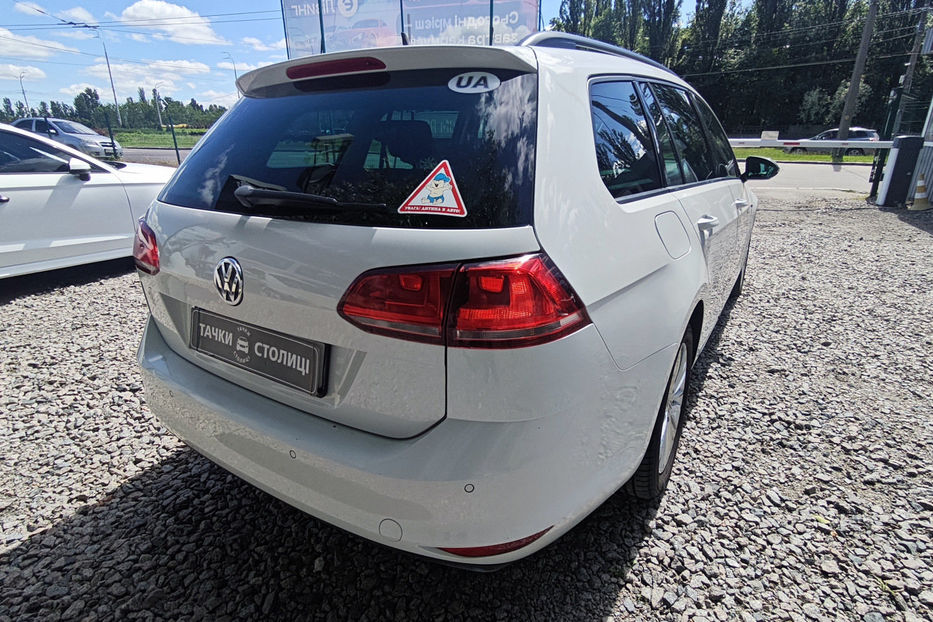 Продам Volkswagen Golf Variant 1.6 TDI DSG (110 к.с.)   2015 года в Киеве
