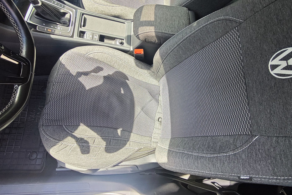 Продам Volkswagen Golf Variant 1.6 TDI DSG (110 к.с.)   2015 года в Киеве