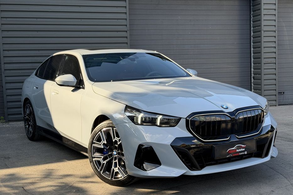 Продам BMW 530 M Package 2025 года в Киеве