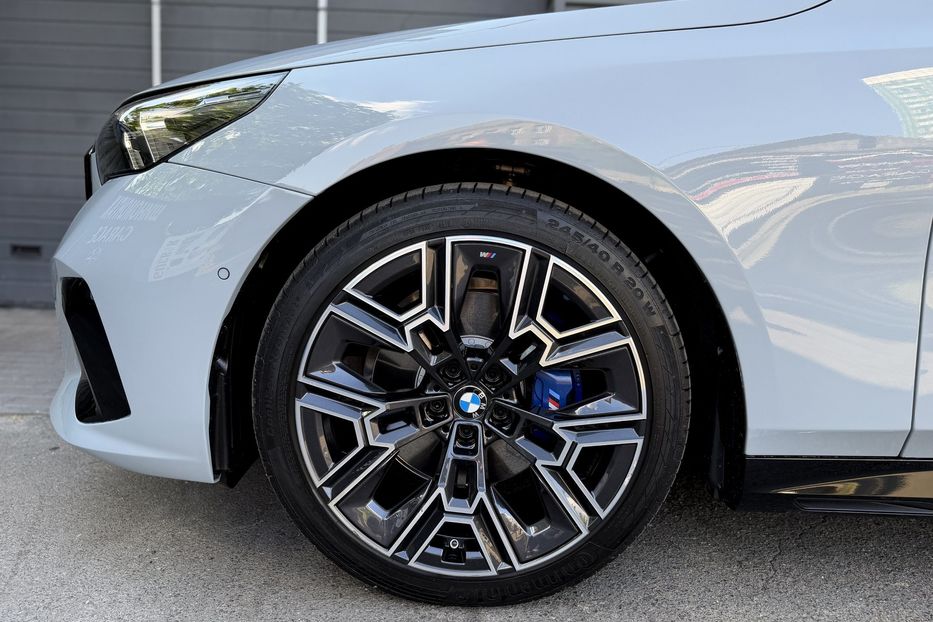 Продам BMW 530 M Package 2025 года в Киеве