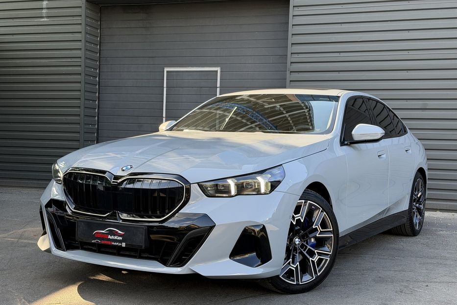 Продам BMW 530 M Package 2025 года в Киеве