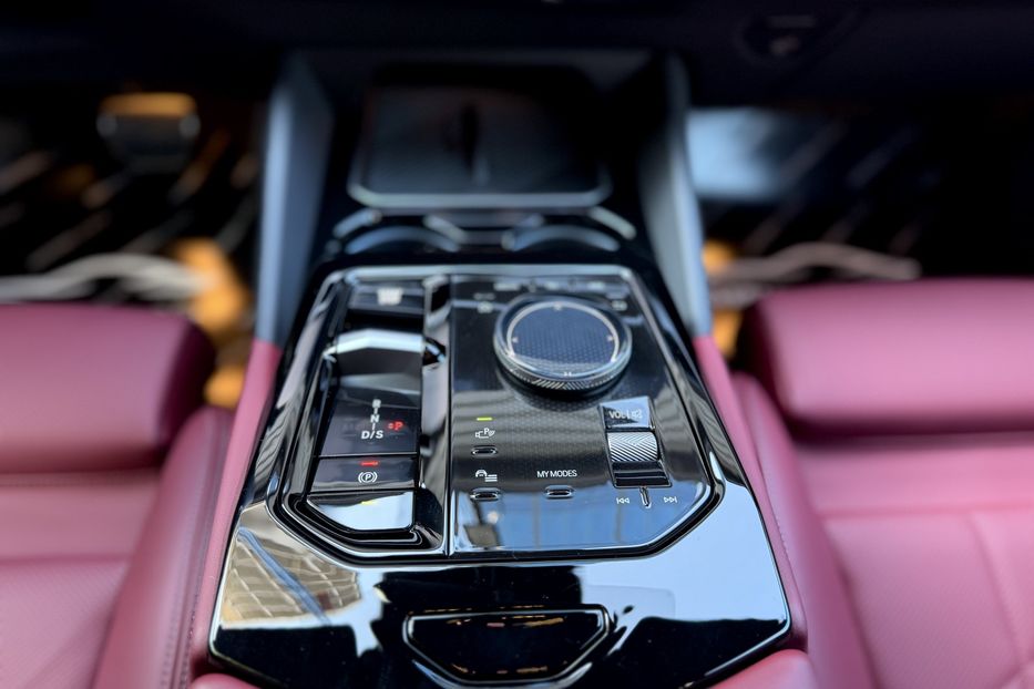 Продам BMW 530 M Package 2025 года в Киеве