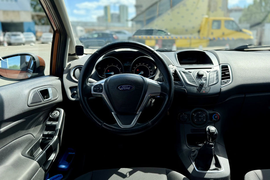 Продам Ford Fiesta 1.0 Ecoboost MT (100 к.с.)   2013 года в Киеве