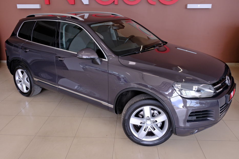 Продам Volkswagen Touareg 2011 года в Одессе