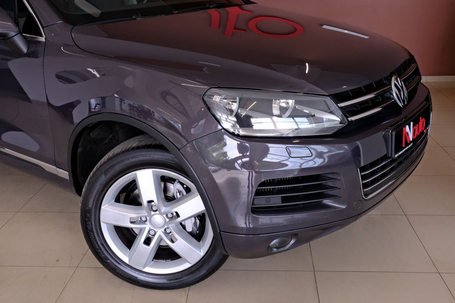 Продам Volkswagen Touareg 2011 года в Одессе