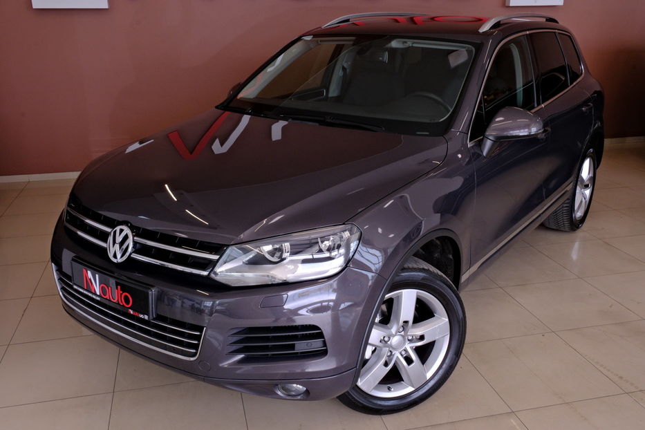 Продам Volkswagen Touareg 2011 года в Одессе