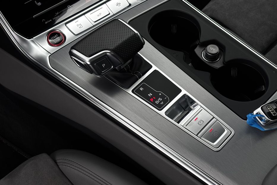 Продам Audi S6 Quattro S-line авто у Львові  2021 года в Львове