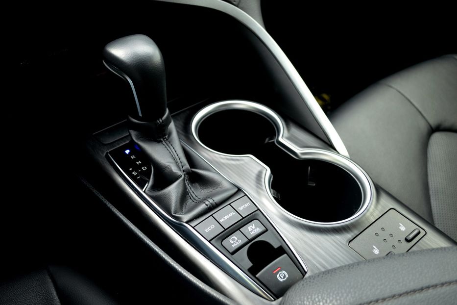 Продам Toyota Camry Prestige 2024 года в Одессе