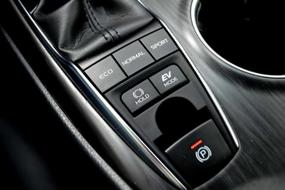 Продам Toyota Camry Prestige 2024 года в Одессе