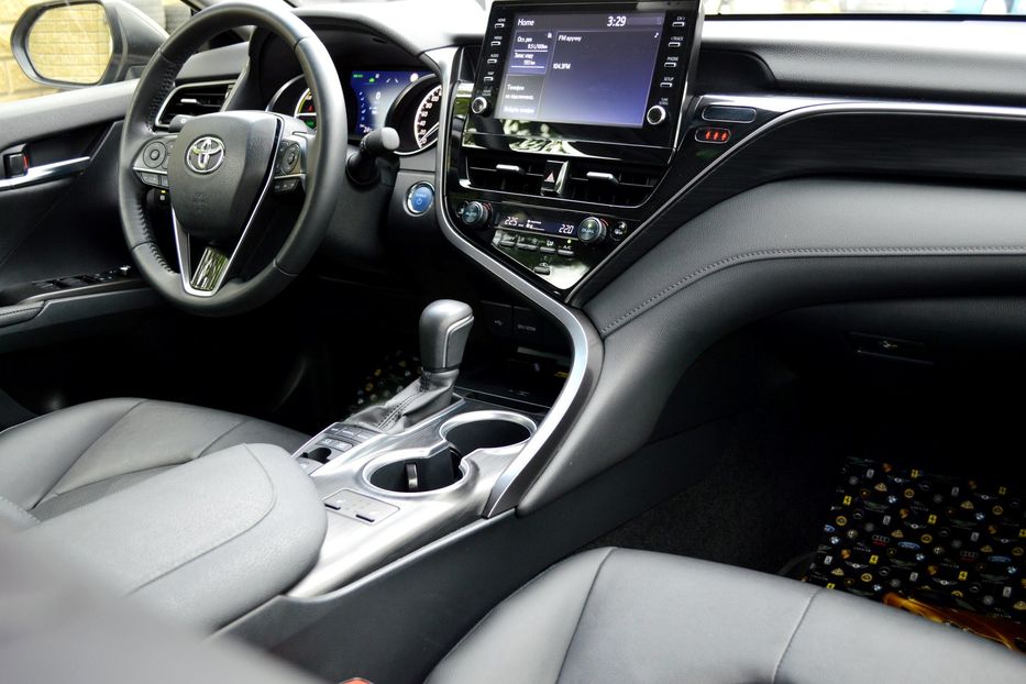 Продам Toyota Camry Prestige 2024 года в Одессе