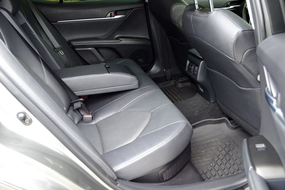 Продам Toyota Camry Prestige 2024 года в Одессе