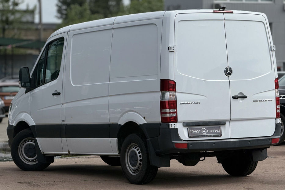 Продам Mercedes-Benz Sprinter груз.. 319 CDI 3.0 AT (190 к.с.) L3H2 2014 года в Киеве