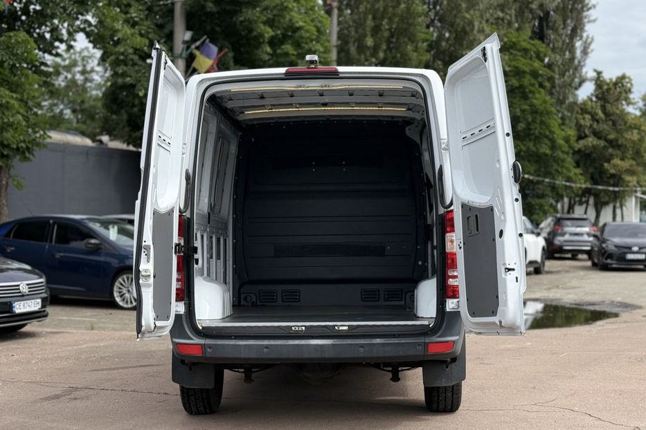 Продам Mercedes-Benz Sprinter груз.. 319 CDI 3.0 AT (190 к.с.) L3H2 2014 года в Киеве