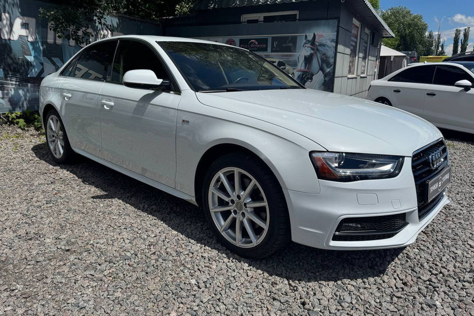 Продам Audi A4 2.0 TFSI АТ (211 к.с.) Quattro 2015 года в Киеве