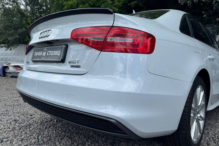 Продам Audi A4 2.0 TFSI АТ (211 к.с.) Quattro 2015 года в Киеве