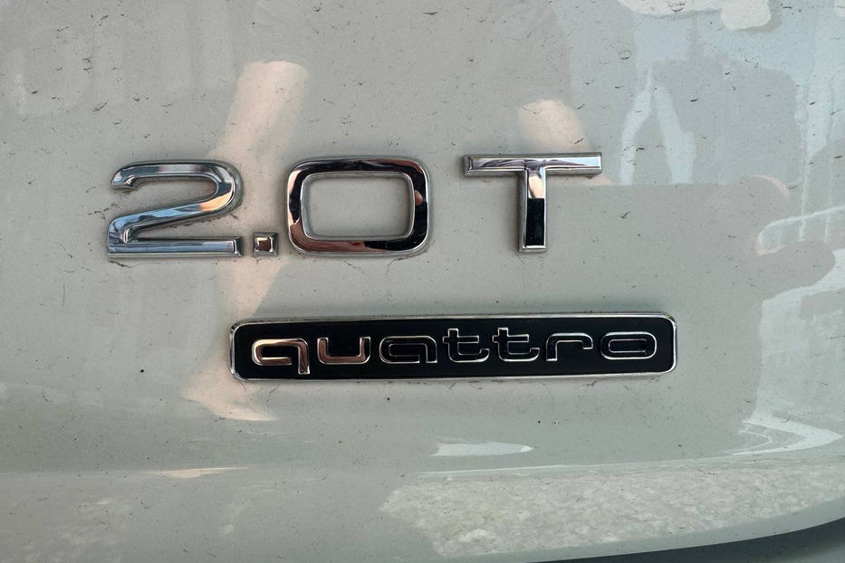 Продам Audi A4 2.0 TFSI АТ (211 к.с.) Quattro 2015 года в Киеве