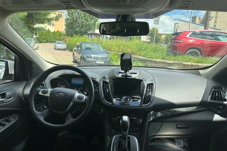 Продам Ford Escape Titanium 2013 года в Черновцах