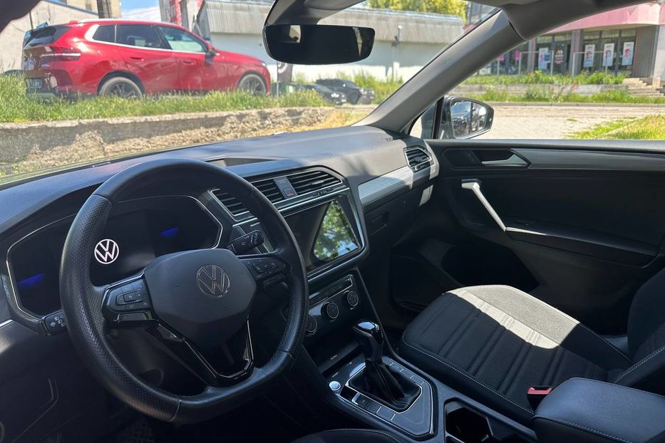Продам Volkswagen Tiguan S 2021 года в Черновцах
