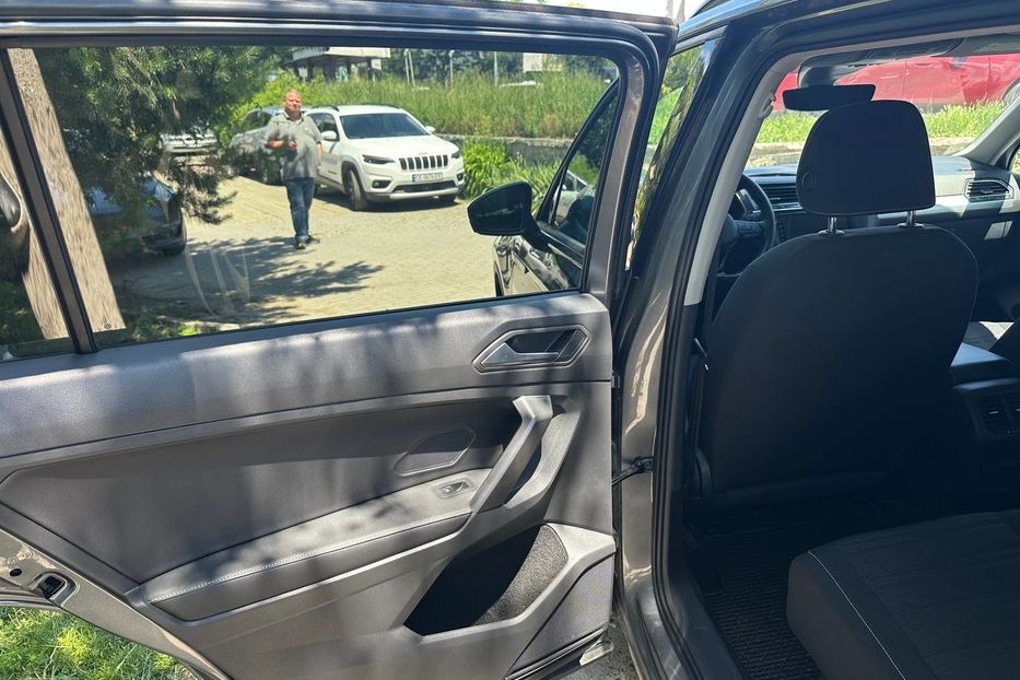 Продам Volkswagen Tiguan S 2021 года в Черновцах