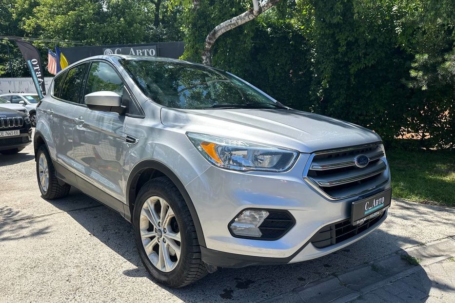 Продам Ford Escape SE 2017 года в Черновцах