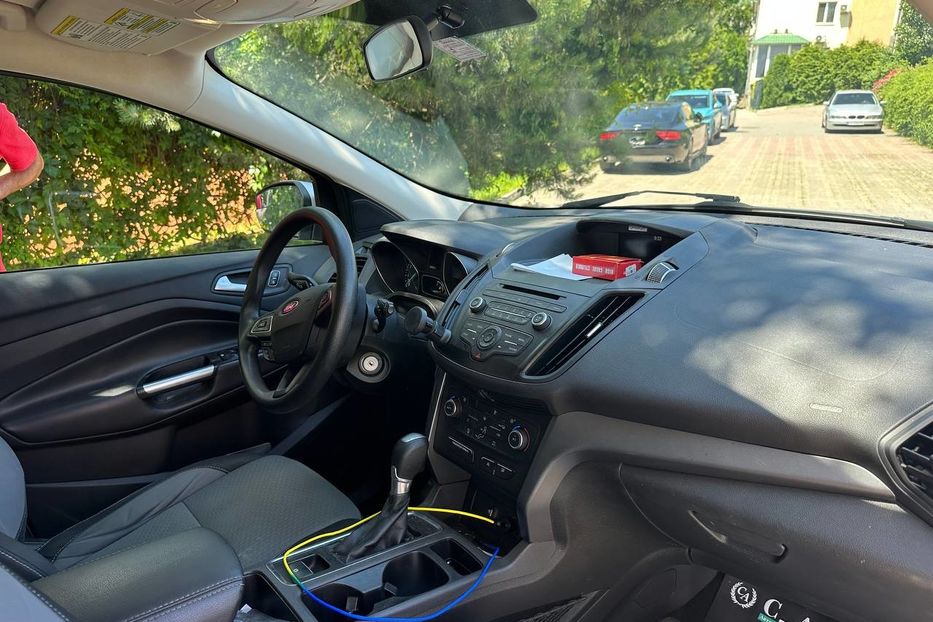 Продам Ford Escape SE 2017 года в Черновцах