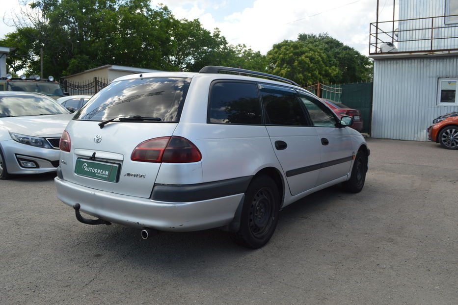 Продам Toyota Avensis  Wagon  2001 года в Одессе