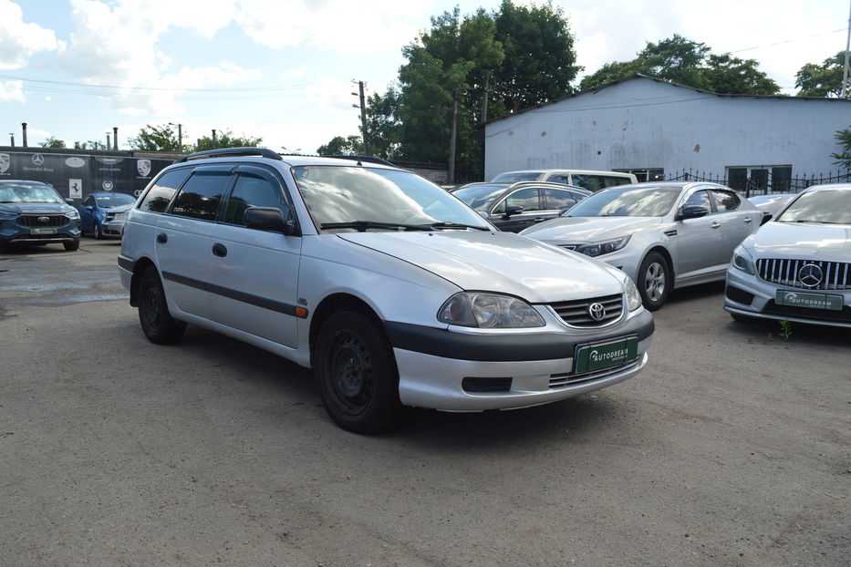 Продам Toyota Avensis  Wagon  2001 года в Одессе