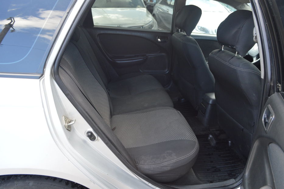 Продам Toyota Avensis  Wagon  2001 года в Одессе