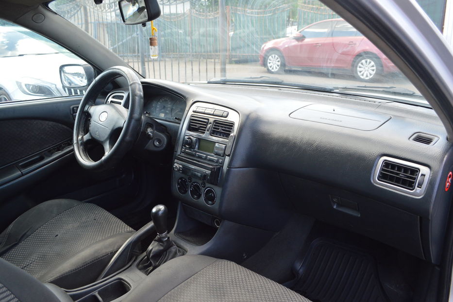 Продам Toyota Avensis  Wagon  2001 года в Одессе