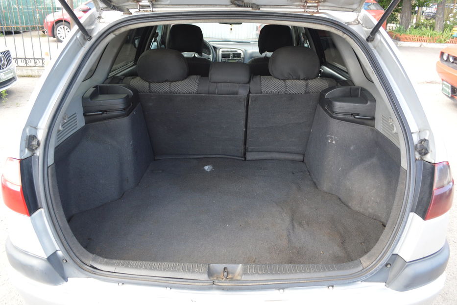 Продам Toyota Avensis  Wagon  2001 года в Одессе