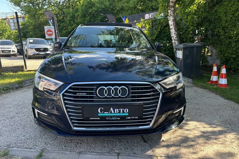 Продам Audi A3  e-tron  2017 года в Черновцах