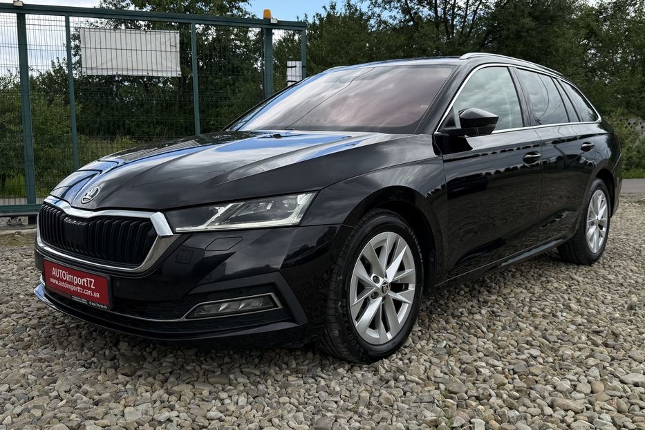 Продам Skoda Octavia А8 2.0 TDI 150 к.с ШКІРА МАСАЖ 2022 года в Львове