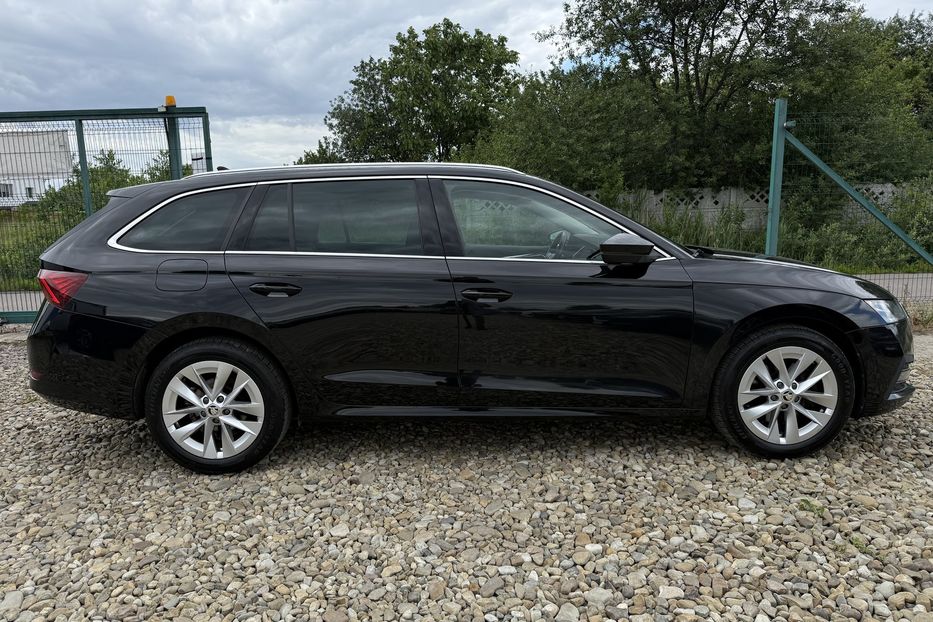 Продам Skoda Octavia А8 2.0 TDI 150 к.с ШКІРА МАСАЖ 2022 года в Львове