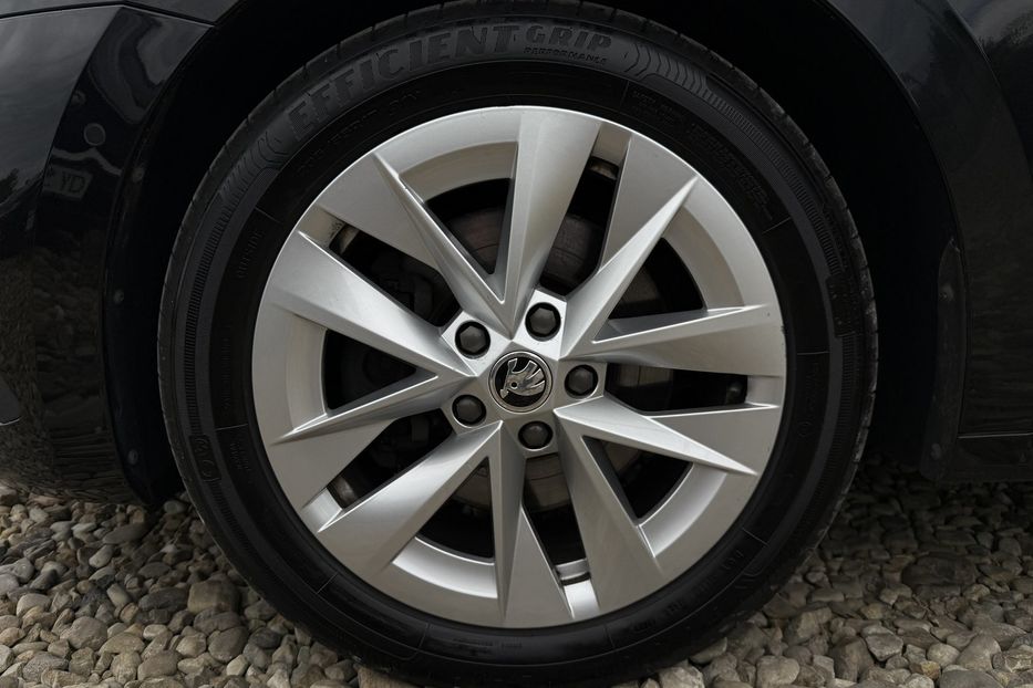 Продам Skoda Octavia А8 2.0 TDI 150 к.с ШКІРА МАСАЖ 2022 года в Львове