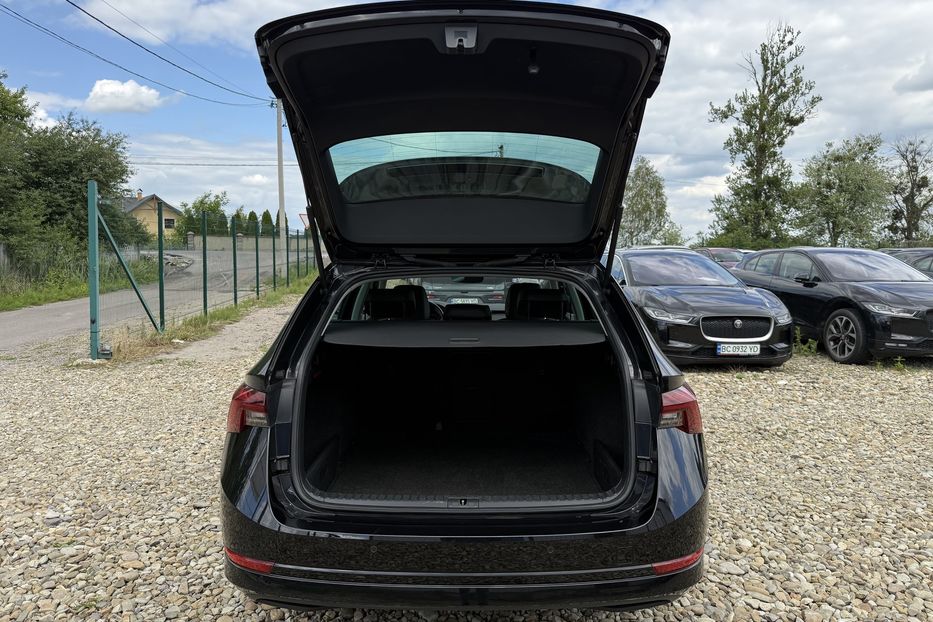 Продам Skoda Octavia А8 2.0 TDI 150 к.с ШКІРА МАСАЖ 2022 года в Львове
