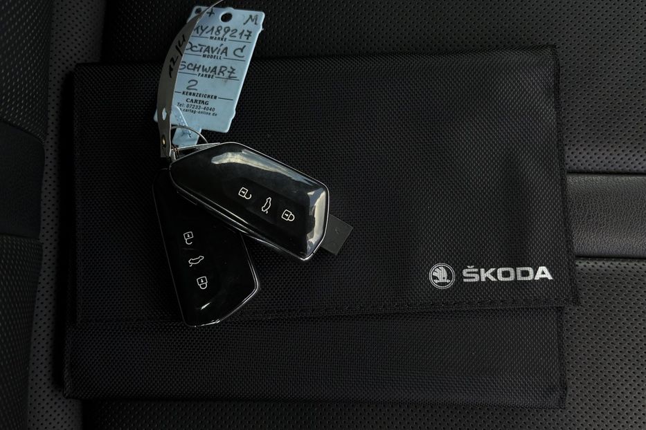 Продам Skoda Octavia А8 2.0 TDI 150 к.с ШКІРА МАСАЖ 2022 года в Львове