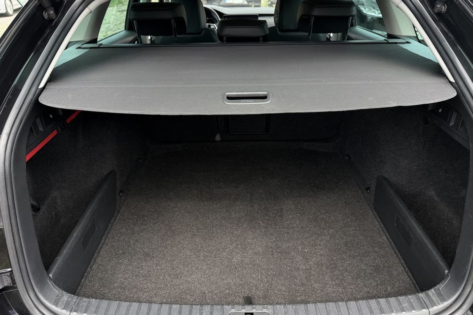 Продам Skoda Octavia А8 2.0 TDI 150 к.с ШКІРА МАСАЖ 2022 года в Львове