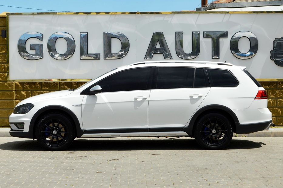 Продам Volkswagen Golf VII Alltrack 2016 года в Одессе