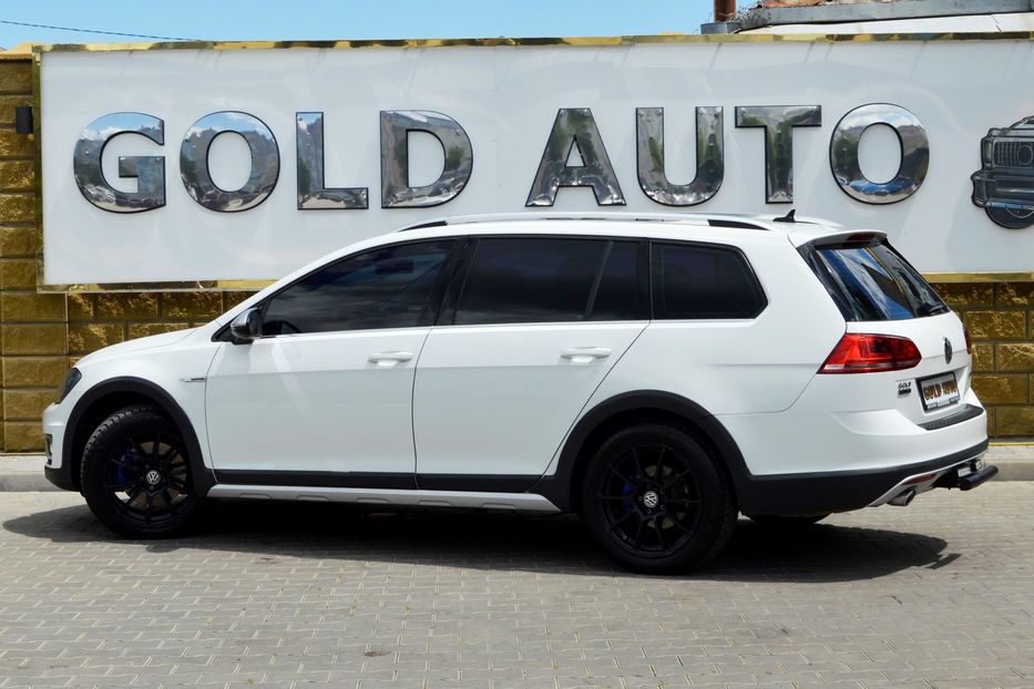 Продам Volkswagen Golf VII Alltrack 2016 года в Одессе