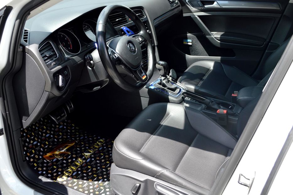 Продам Volkswagen Golf VII Alltrack 2016 года в Одессе