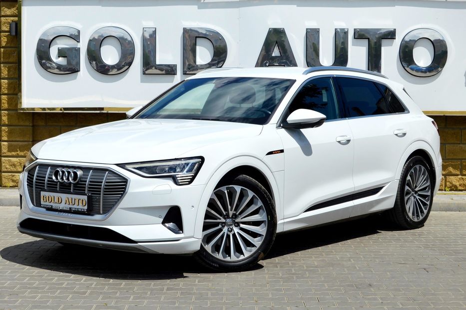 Продам Audi E-Tron 55 Quattro 2019 года в Одессе