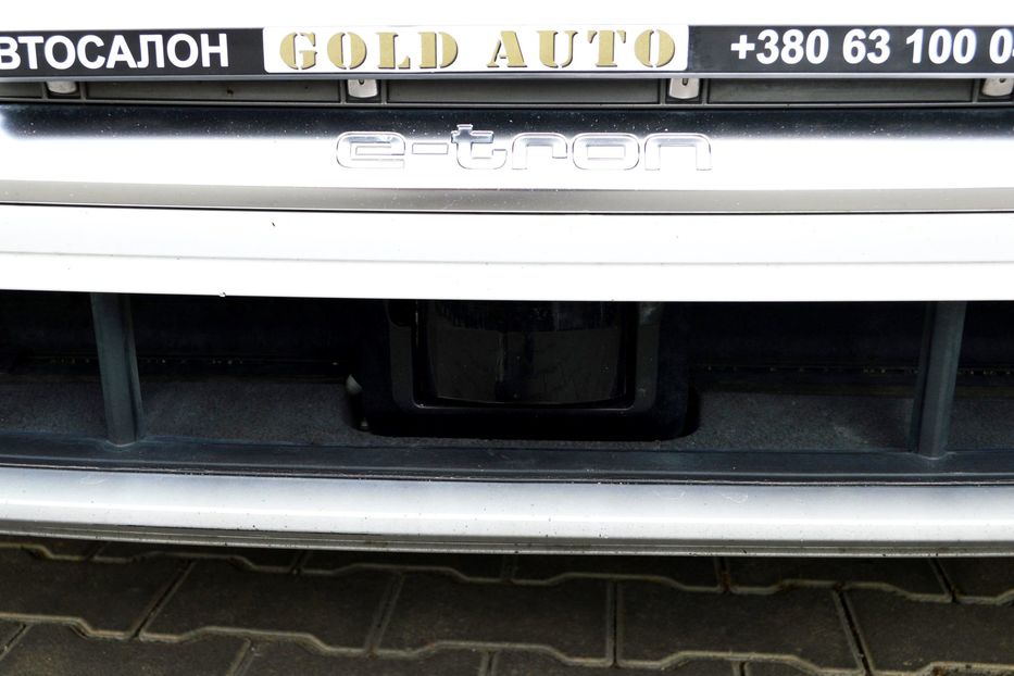 Продам Audi E-Tron 55 Quattro 2019 года в Одессе