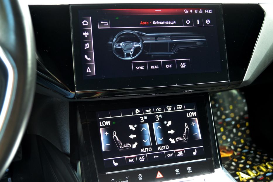Продам Audi E-Tron 55 Quattro 2019 года в Одессе