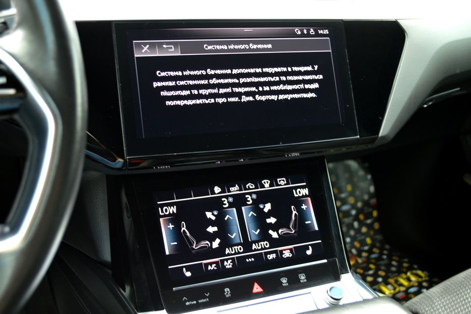 Продам Audi E-Tron 55 Quattro 2019 года в Одессе