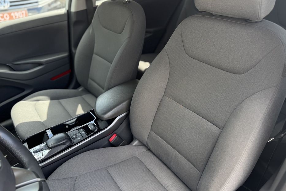 Продам Hyundai Ioniq 38 kWh (COMIS) 2020 года в г. Умань, Черкасская область