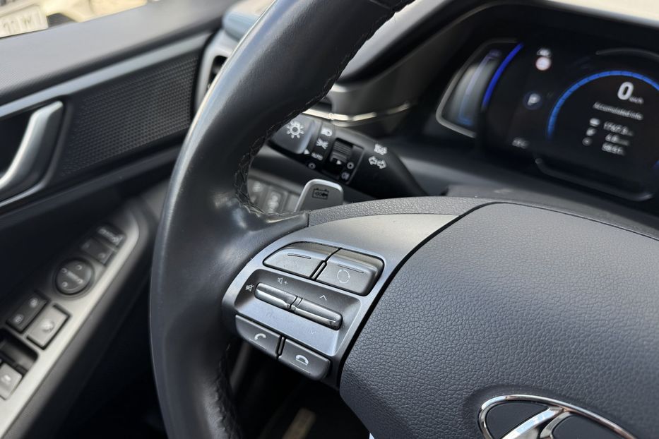 Продам Hyundai Ioniq 38 kWh (COMIS) 2020 года в г. Умань, Черкасская область