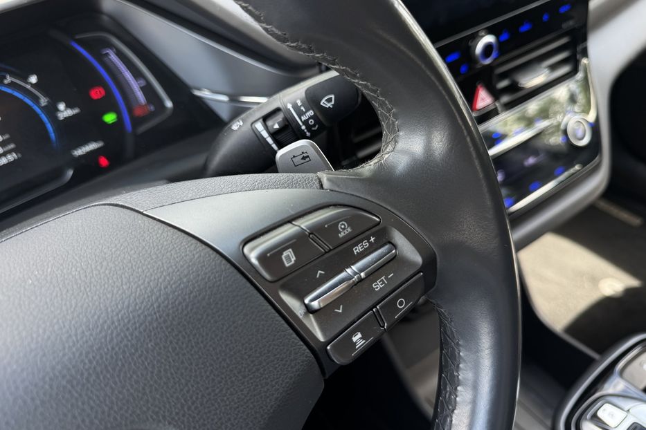 Продам Hyundai Ioniq 38 kWh (COMIS) 2020 года в г. Умань, Черкасская область